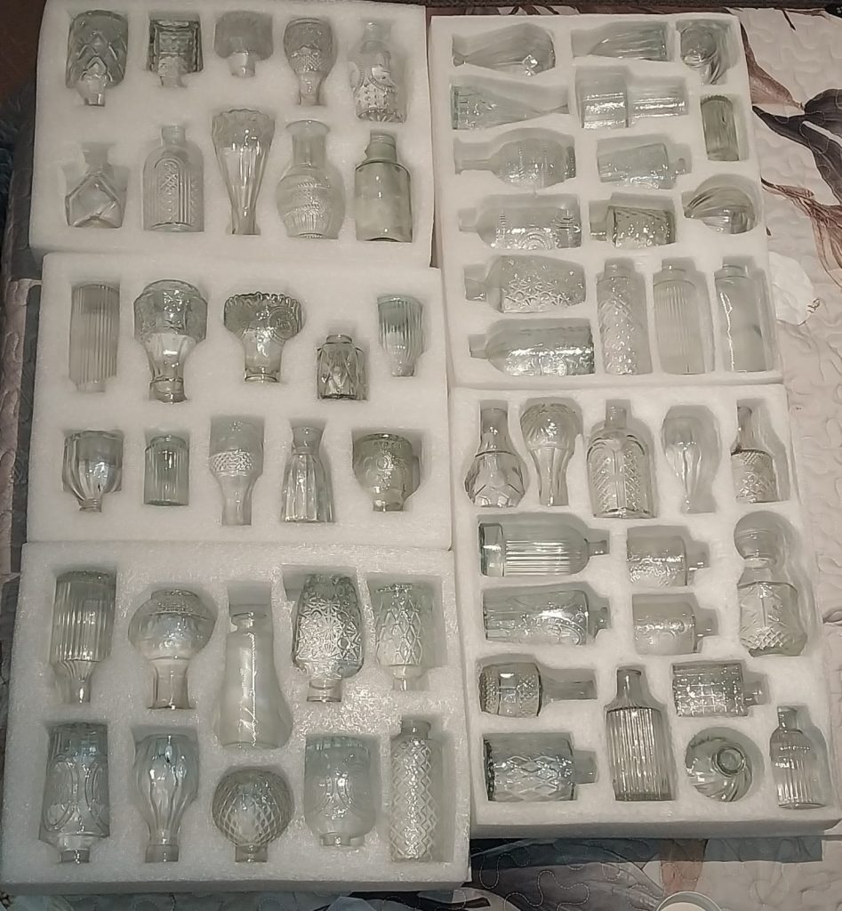 vintage-glas-vase-bottels