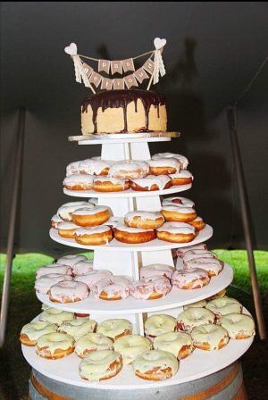 Large Cake stand